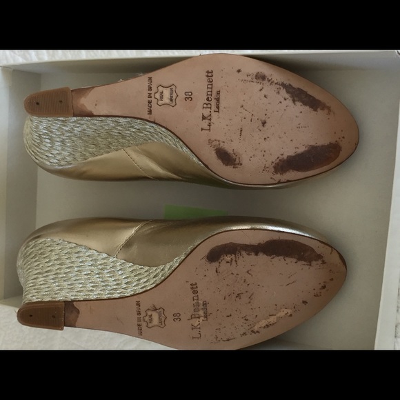 L.K. Bennett Estela soft gold wedge shoe. - Picture 5 of 8